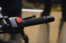 The right-hand side switch cube handles the on/off functionality.